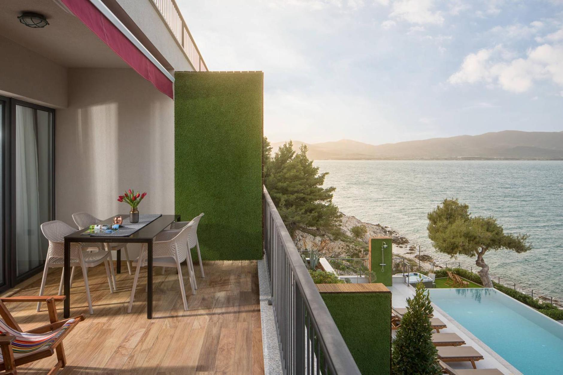 Апартаменты Olive Hill House - Ground Floor Слатине Экстерьер фото