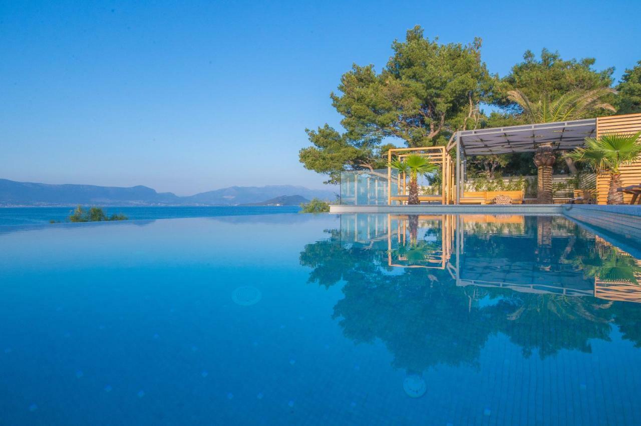 Апартаменты Olive Hill House - Ground Floor Слатине Экстерьер фото