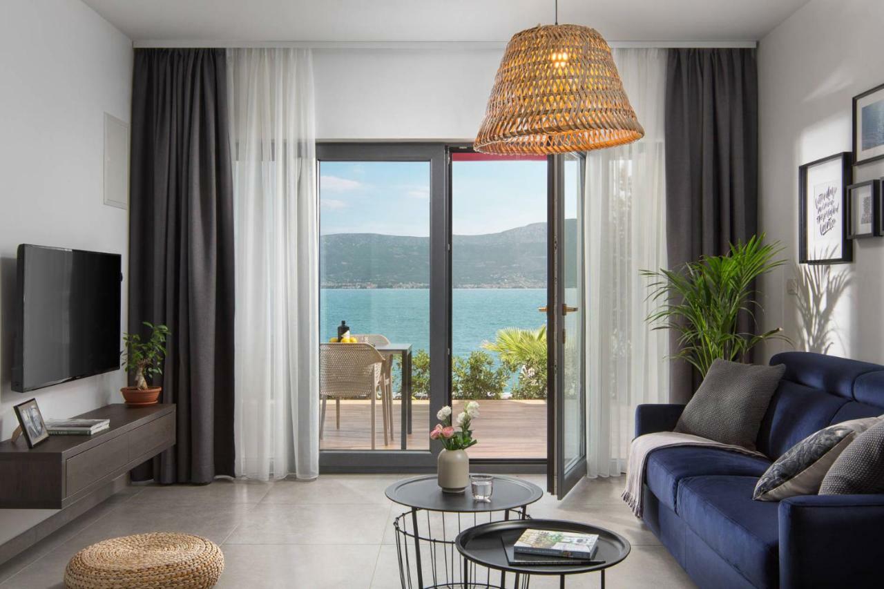 Апартаменты Olive Hill House - Ground Floor Слатине Экстерьер фото